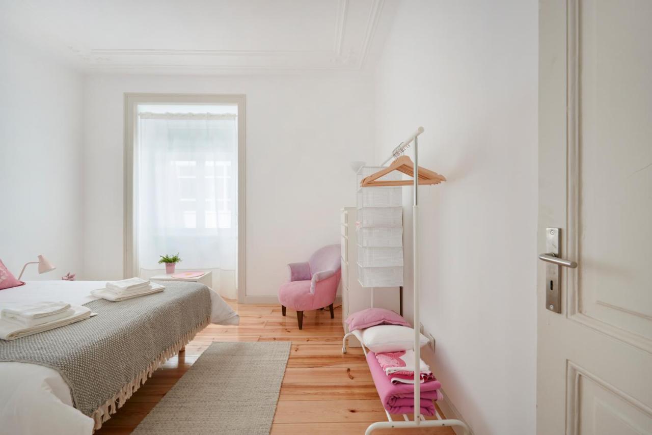Sunny Apartment With Balcony! Lisbon Luaran gambar
