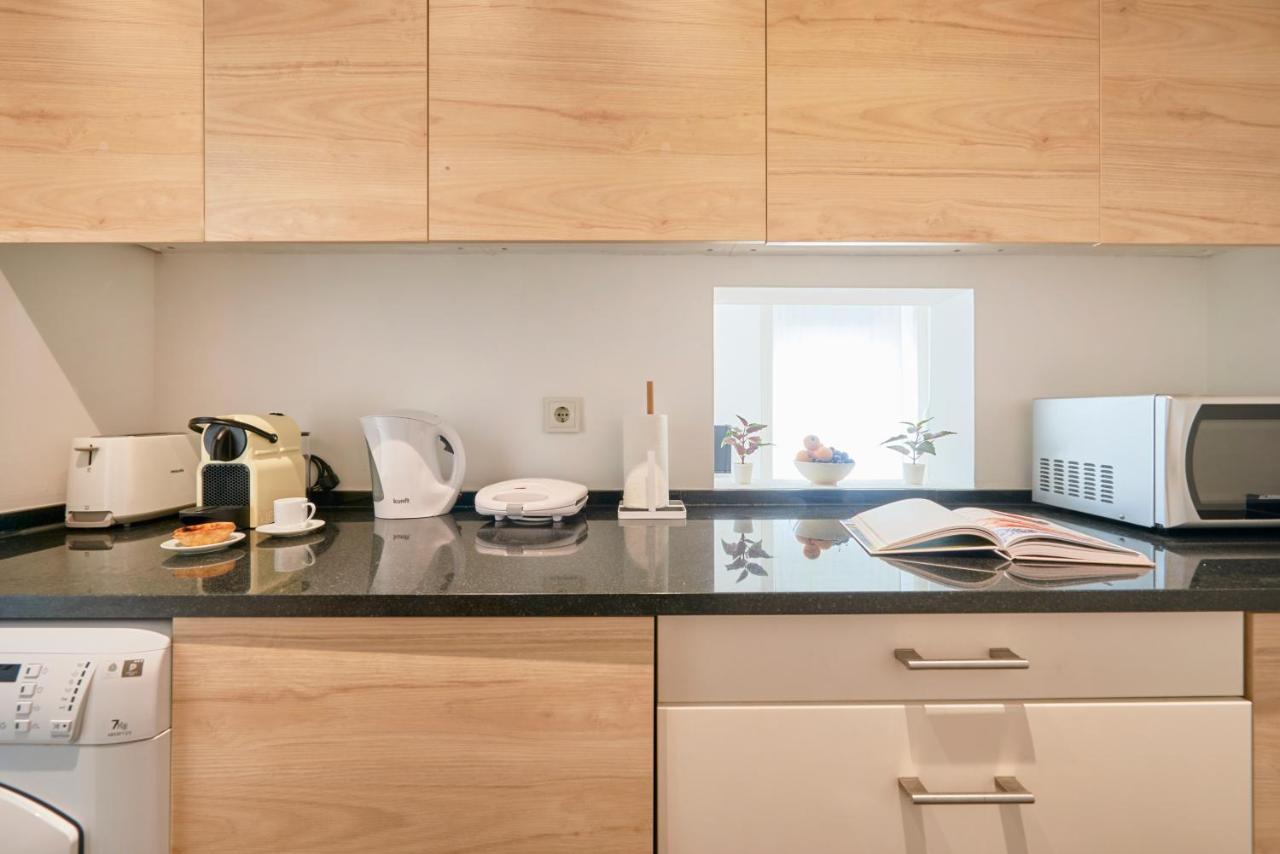 Sunny Apartment With Balcony! Lisbon Luaran gambar