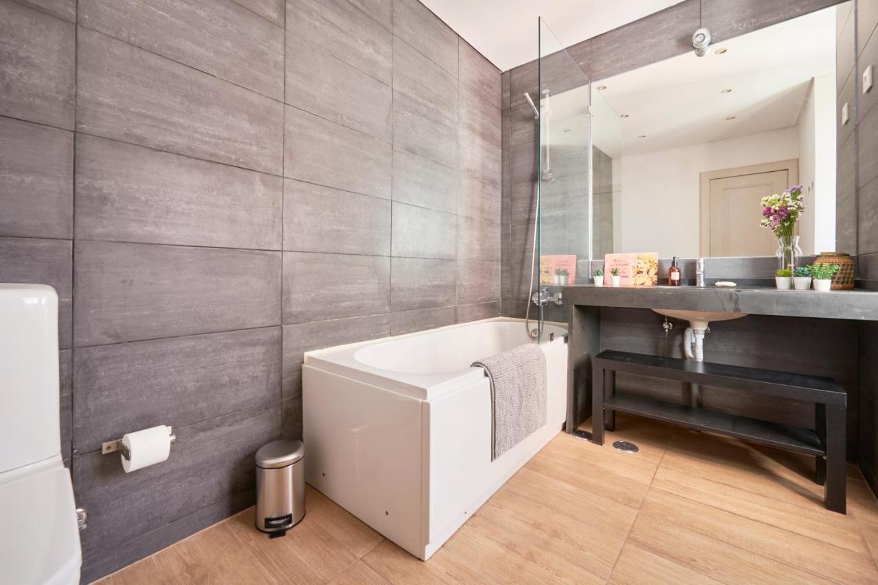 Sunny Apartment With Balcony! Lisbon Luaran gambar